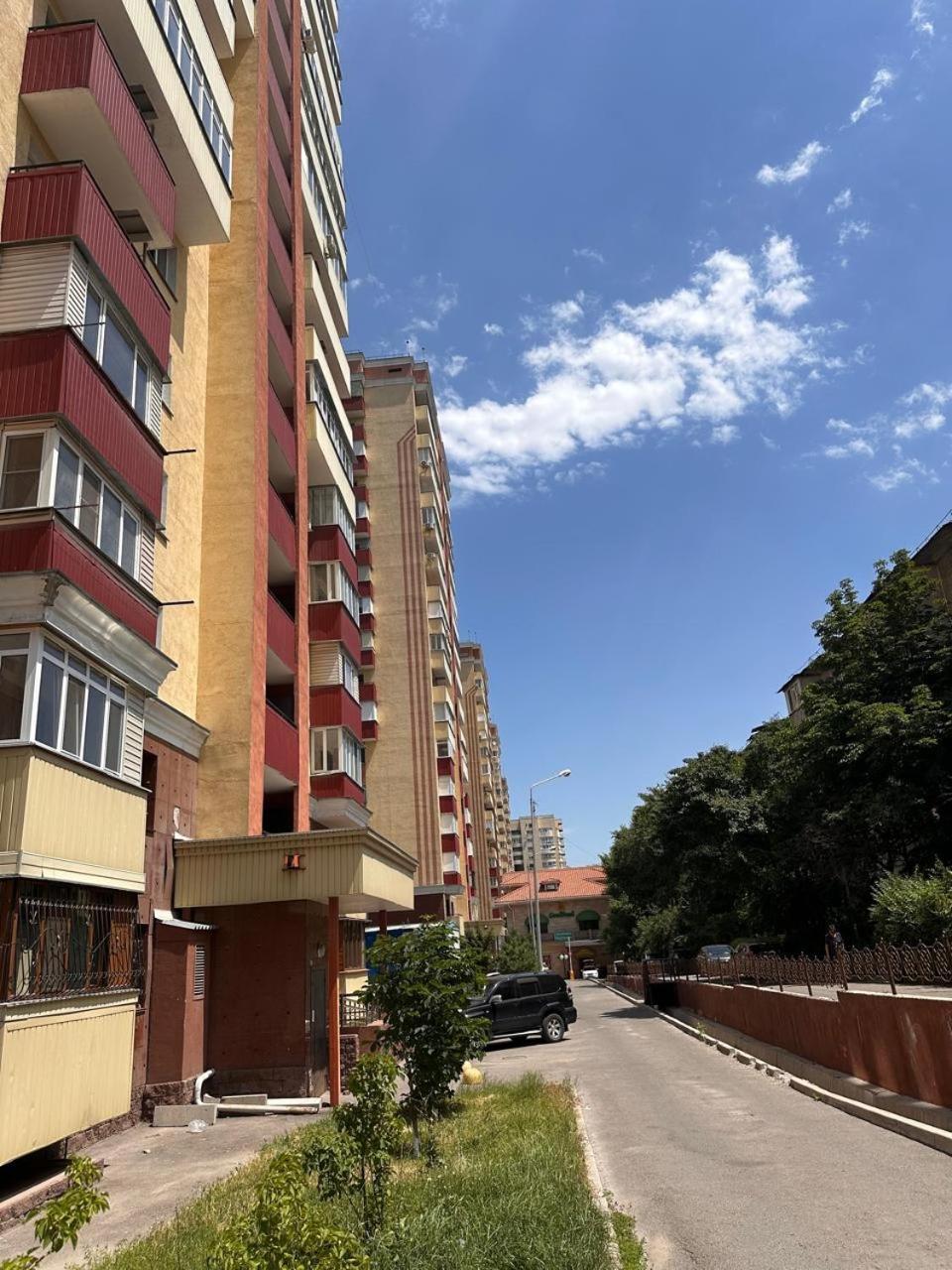 Солнечная Лагуна Almaty Exterior foto